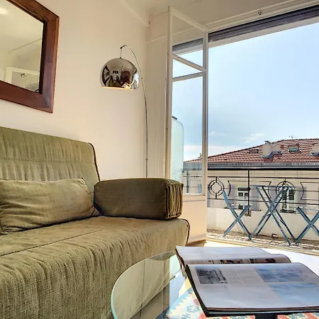 Nestor&jeeves - Lugia - Central - Close Sea - Family Apartment *